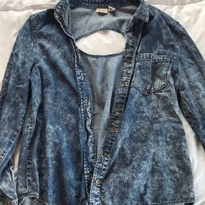 Light weight jean jacket